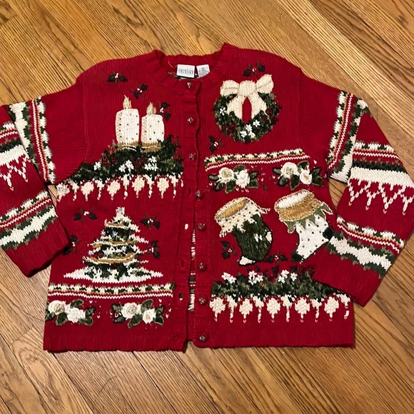 Sweaters - Beautiful cherry red vintage Christmas cardigan